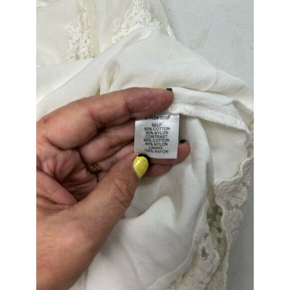 Skies Are Blue White Lace Floral Tank Top Size S Coquette Boho Frilly Whimsy - Picture 10 of 12